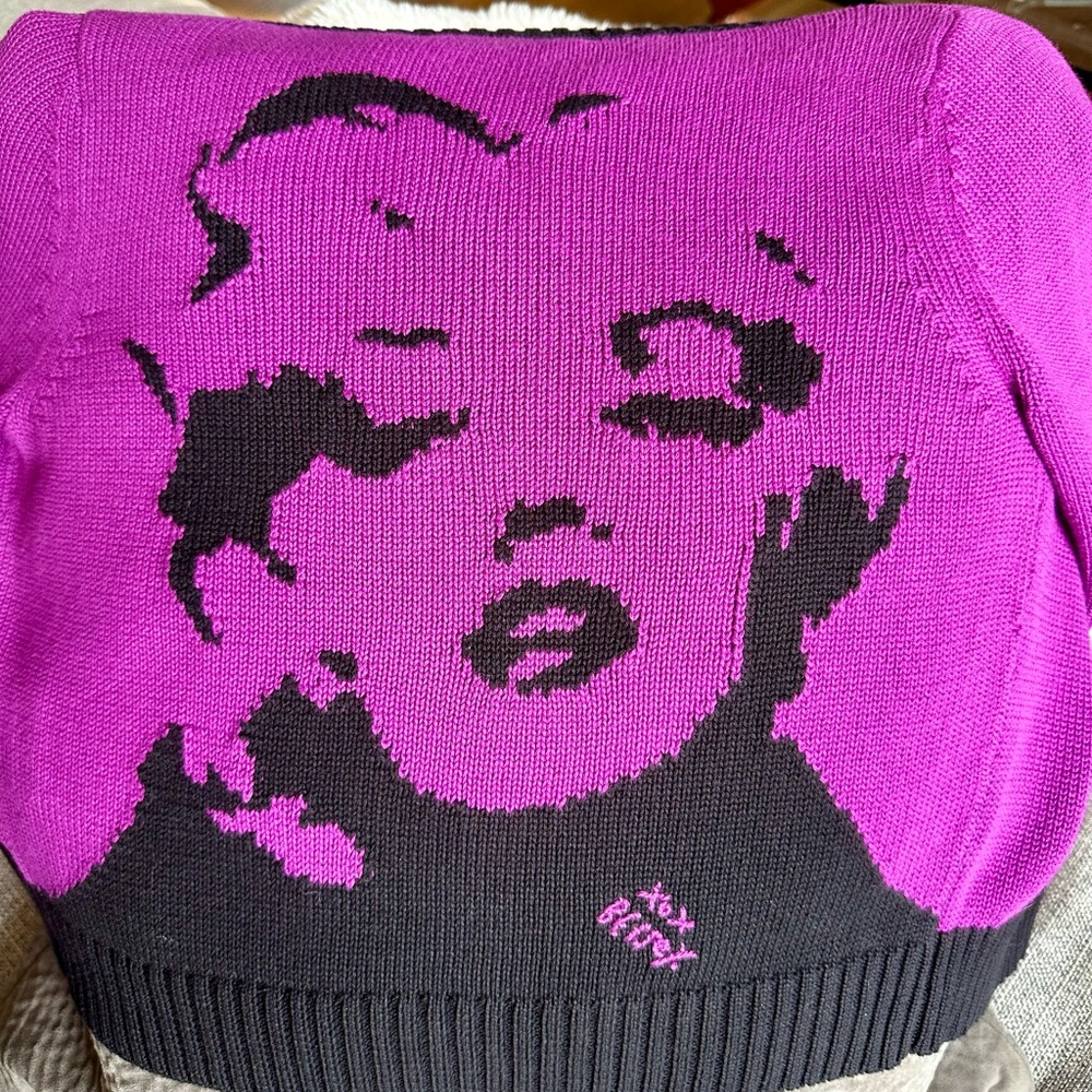 Betsey Johnson Marilyn Monroe Cardigan Sweater - Picture 6 of 7